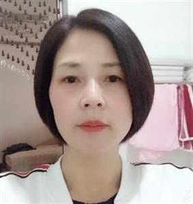 周女士