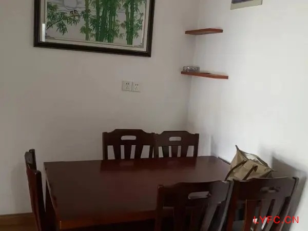 出租茗仕嘉苑5/18楼90平2300元月精致装设施全221型一手微信同号189