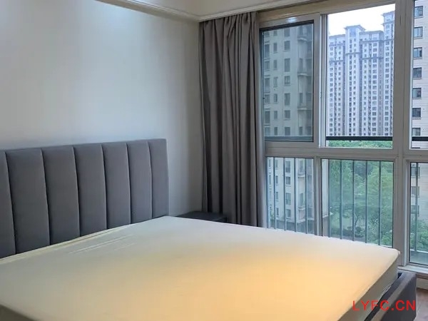 出租阳光城市南和园10/33楼89平2600元月精致装设施全221型一手微信同