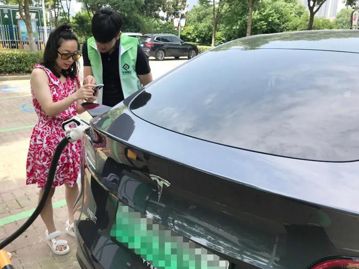 6月1日，溧阳市电动汽车推广应用补贴细则正式实施